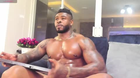 Snapshot of makonneen chatting on 21, 2, 2025 Makonnen online show from 21, 2, 2025