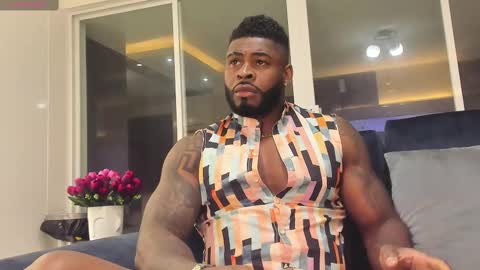 Snapshot of makonneen chatting on 26, 2, 2025 Makonnen online show from 26, 2, 2025