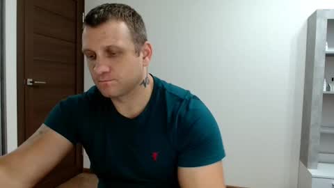 malchyshka online show from 14, 10, 2025