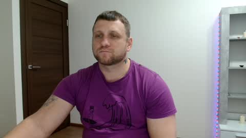 malchyshka online show from 22, 4, 2026