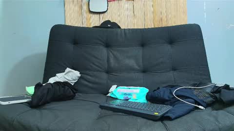 Snapshot of malcompierce chatting on 17, 2, 2025 Malcom online show from 17, 2, 2025