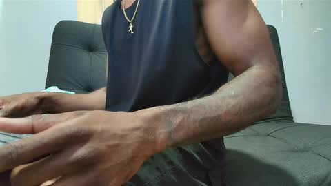 Snapshot of malcompierce chatting on 25, 2, 2025 Malcom online show from 25, 2, 2025