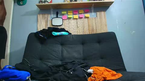 Snapshot of malcompierce chatting on 28, 2, 2025 Malcom online show from 28, 2, 2025