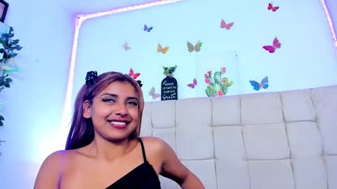 Snapshot of malenahot303av chatting on 10, 9, 2025 malenahot303av online show from 10, 9, 2025