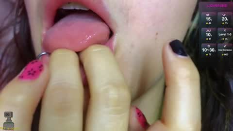 Snapshot of malicia_witch_ chatting on 16, 1, 2025 Mar Alicia Rosie v A L I C I A W I T C - Meg Cherie online show from 16, 1, 2025