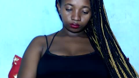 Snapshot of malinah01 chatting on 6, 1, 2025 malinah01 online show from 6, 1, 2025