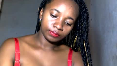 Snapshot of malinah01 chatting on 11, 1, 2025 malinah01 online show from 11, 1, 2025
