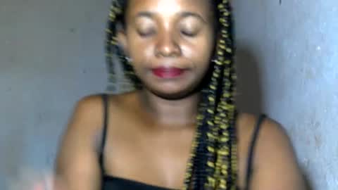 Snapshot of malinah01 chatting on 19, 1, 2025 malinah01 online show from 19, 1, 2025