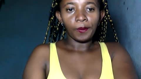 Snapshot of malinah01 chatting on 19, 1, 2025 malinah01 online show from 19, 1, 2025