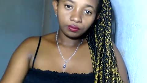 Snapshot of malinah01 chatting on 21, 1, 2025 malinah01 online show from 21, 1, 2025