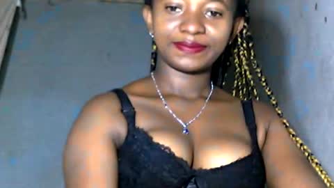Snapshot of malinah01 chatting on 24, 1, 2025 malinah01 online show from 24, 1, 2025