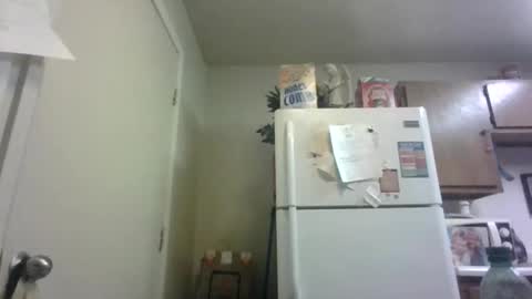 Snapshot of malinda702 chatting on 28, 12, 2024 malinda702 online show from 28, 12, 2024