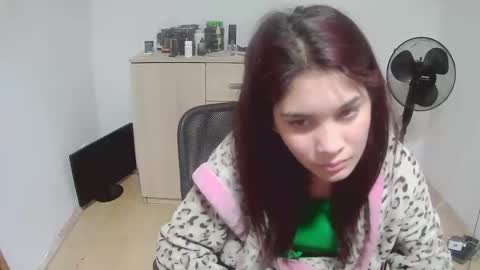 mallorymyersx online show from 26, 10, 2025