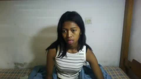 Snapshot of malluna4 chatting on 22, 6, 2026 Malluna online show from 22, 6, 2026