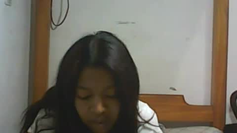 Snapshot of malluna4 chatting on 24, 7, 2026 Malluna online show from 24, 7, 2026
