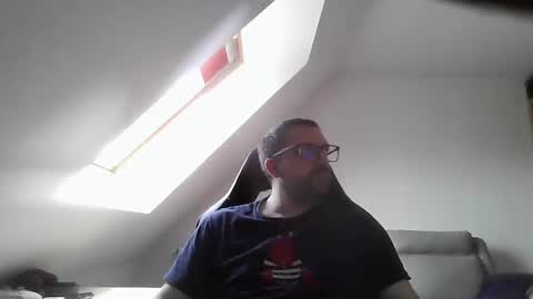 breton online show from 12, 4, 2026