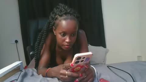 mamaa online show from 12, 3, 2025