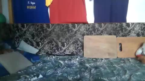 mamamia1789 online show from 9, 9, 2025