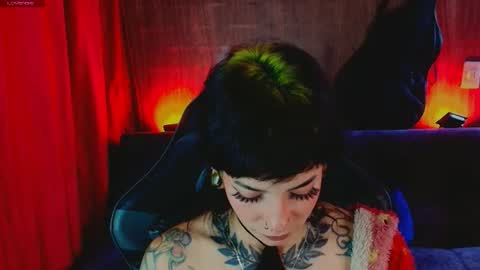 Snapshot of mamushka_ chatting on 10, 7, 2026 online show from 10, 7, 2026