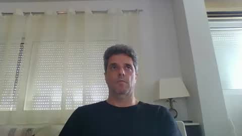 Snapshot of man211172 chatting on 17, 5, 2026 man211172 online show from 17, 5, 2026