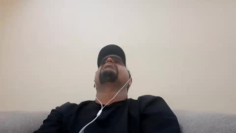 Man new online show from 9, 11, 2025