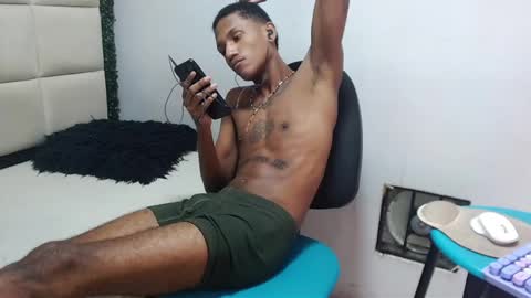 man_san11 online show from 5, 1, 2025