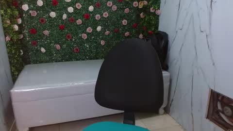 man_san11 online show from 22, 12, 2025