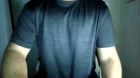 Snapshot of manbroadcasting001 chatting on 1, 3, 2026 manbroadcasting001 online show from 1, 3, 2026