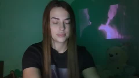 Snapshot of mandibrooks chatting on 18, 9, 2025 MandiBrooks online show from 18, 9, 2025