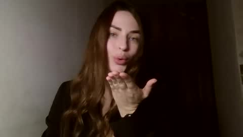 Snapshot of mandibrooks chatting on 24, 11, 2025 MandiBrooks online show from 24, 11, 2025