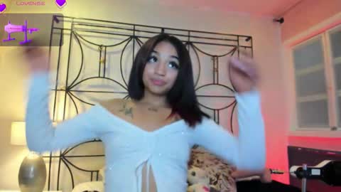 manelyk_evanss online show from 26, 2, 2026