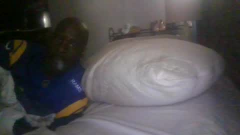 Snapshot of manpntheprowll chatting on 8, 10, 2025 manontheprowll online show from 8, 10, 2025