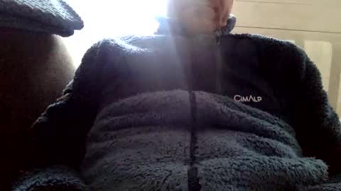 Snapshot of manpower2012 chatting on 23, 12, 2024 Manpo online show from 23, 12, 2024