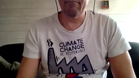 Snapshot of manpower2012 chatting on 1, 12, 2025 Manpo online show from 1, 12, 2025