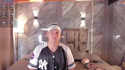 Snapshot of manson_and_zoe chatting on 8, 2, 2026 Manson and Zoe online show from 8, 2, 2026