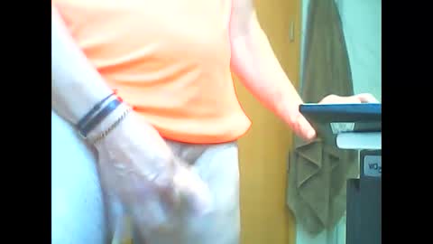 Snapshot of manu_481 chatting on 13, 10, 2025 manu_481 online show from 13, 10, 2025
