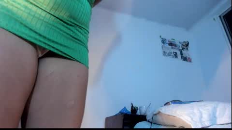 Snapshot of manuela_jaramillo chatting on 11, 10, 2025 manuela_jaramillo online show from 11, 10, 2025