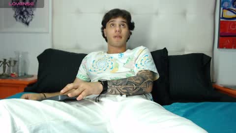 Manuel online show from 8, 4, 2026