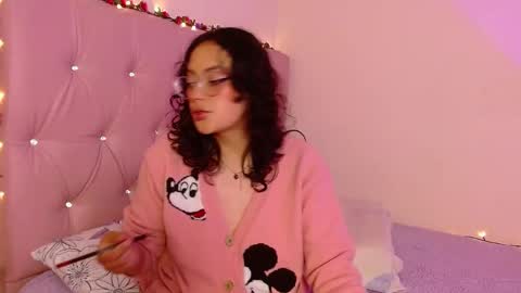 Snapshot of manumeow_ chatting on 9, 3, 2025 Manu online show from 9, 3, 2025