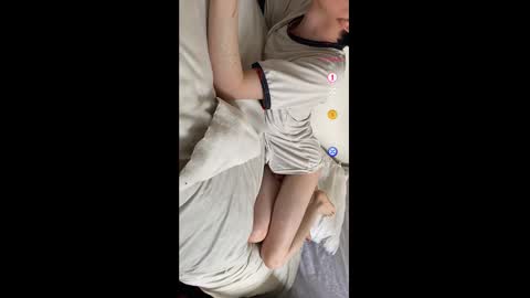 Snapshot of maplefroggy chatting on 25, 12, 2024 Maple online show from 25, 12, 2024