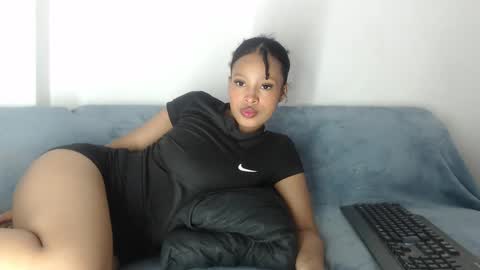 Snapshot of mar_aimy chatting on 18, 9, 2025 Mar online show from 18, 9, 2025