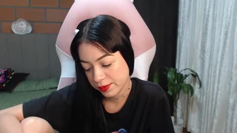 Marcela independent online show from 3, 2, 2025