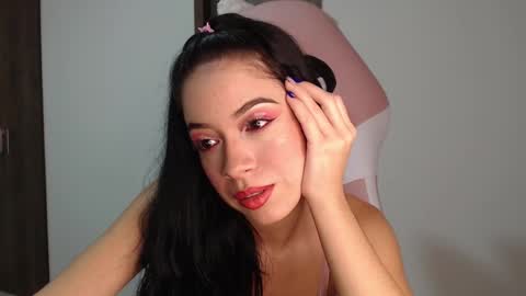 Marcela independent online show from 15, 2, 2025