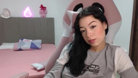 Marcela independent online show from 8, 3, 2025