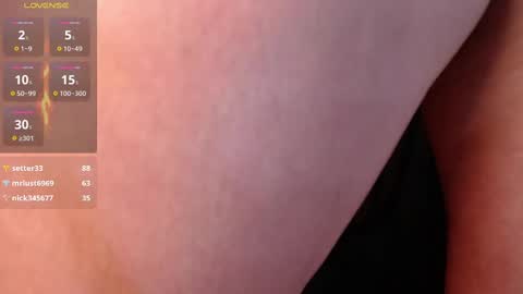 maraa_lee online show from 28, 2, 2025