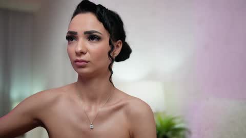 Snapshot of maraciel chatting on 21, 12, 2024 Mara online show from 21, 12, 2024