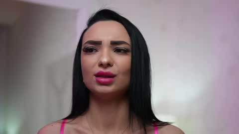 Snapshot of maraciel chatting on 10, 2, 2025 Mara online show from 10, 2, 2025