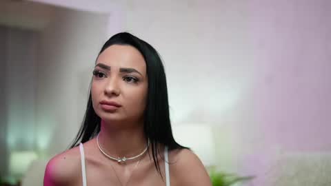 Snapshot of maraciel chatting on 13, 2, 2025 Mara online show from 13, 2, 2025