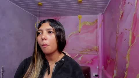 Snapshot of maraluna_ chatting on 15, 7, 2026 Maraluna online show from 15, 7, 2026