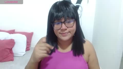 Mara Silk online show from 13, 4, 2026